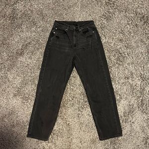 Black mom jeans